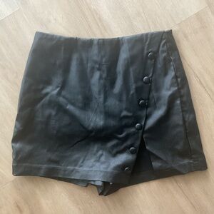 Fashion Nova Black Skort Sz S Wrap Mini Skirt with Built-in Shorts